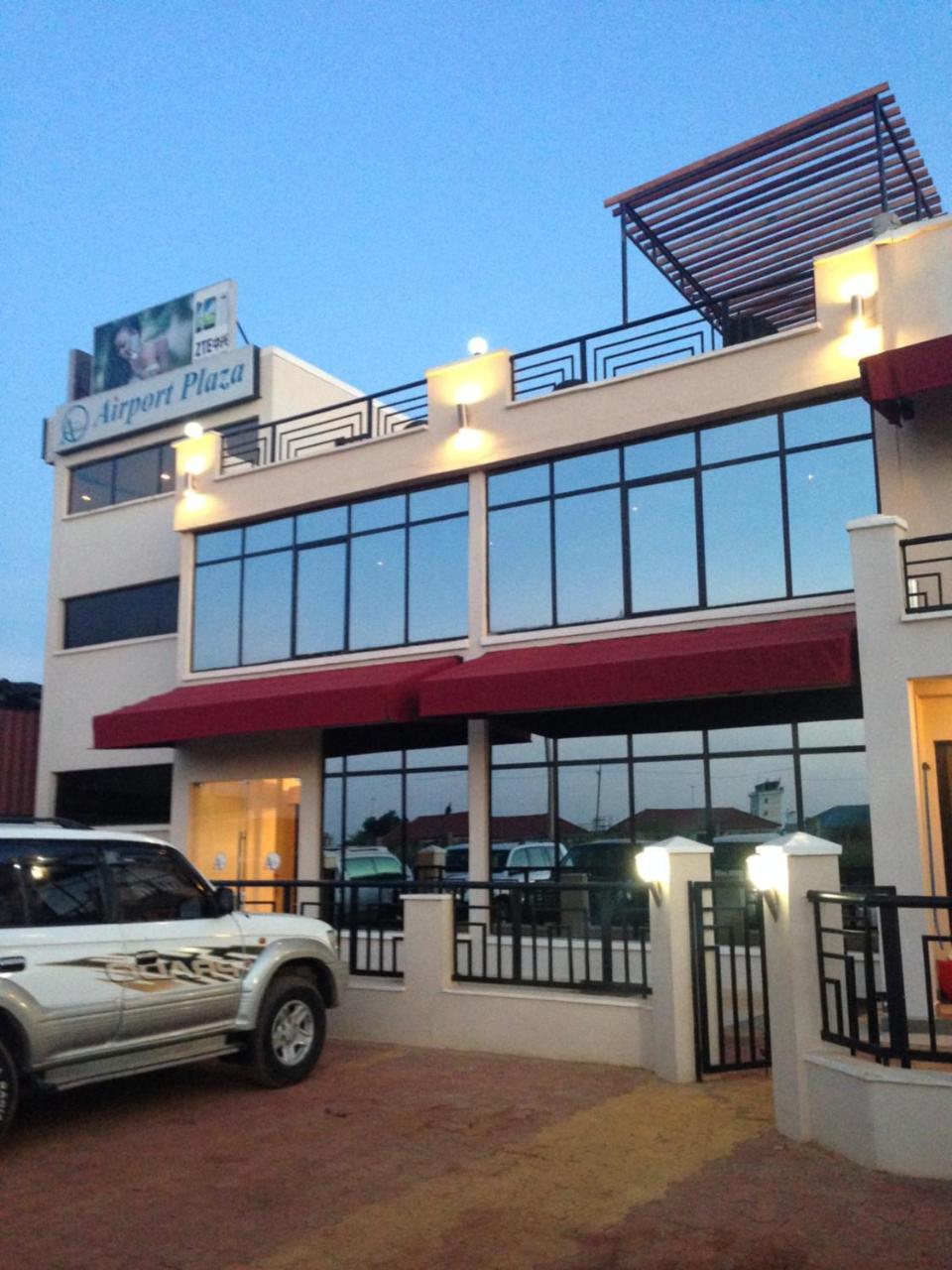 Airport Plaza Hotel Giuba Esterno foto